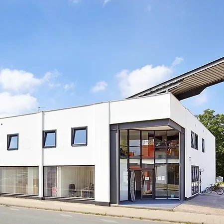 فندق Thoeles*** Am Allerpark Verden فيردين