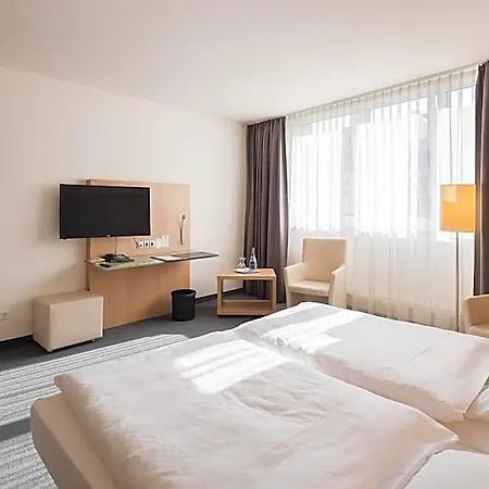 Thoeles*** Am Allerpark Verden Hotel
